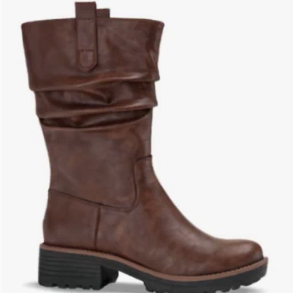 Women's Nelliee Lug Sole Slouch Boots size 8.5